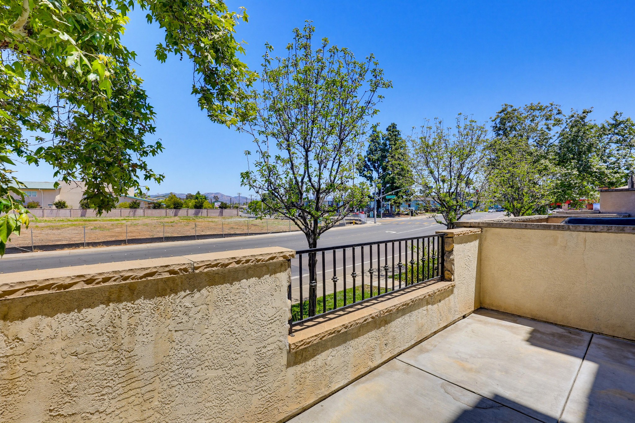 Virtual tour photo 11 of 58 for 341 Kentucky Ave