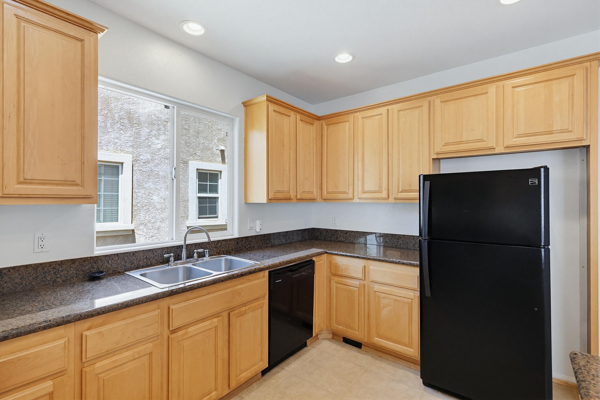 Virtual tour photo 29 of 58 for 341 Kentucky Ave