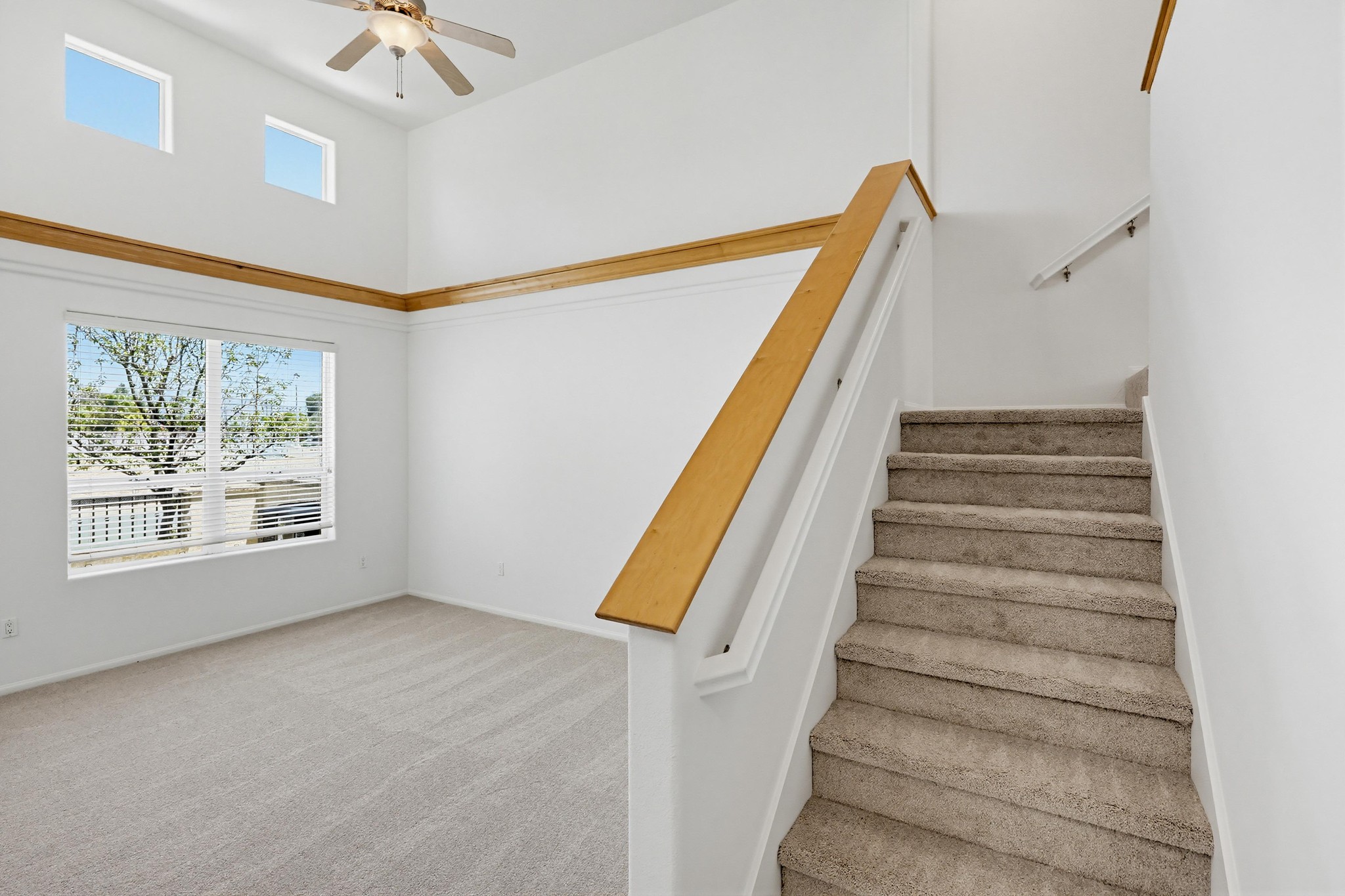 Virtual tour photo 32 of 58 for 341 Kentucky Ave