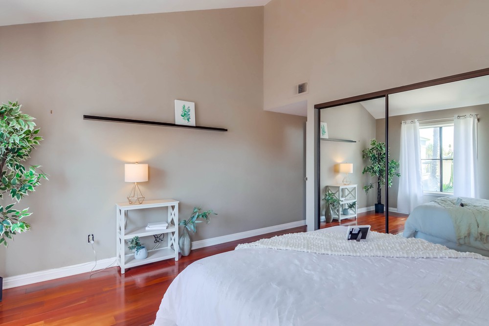 Virtual tour photo 36 of 58 for 3412 Herman Ave