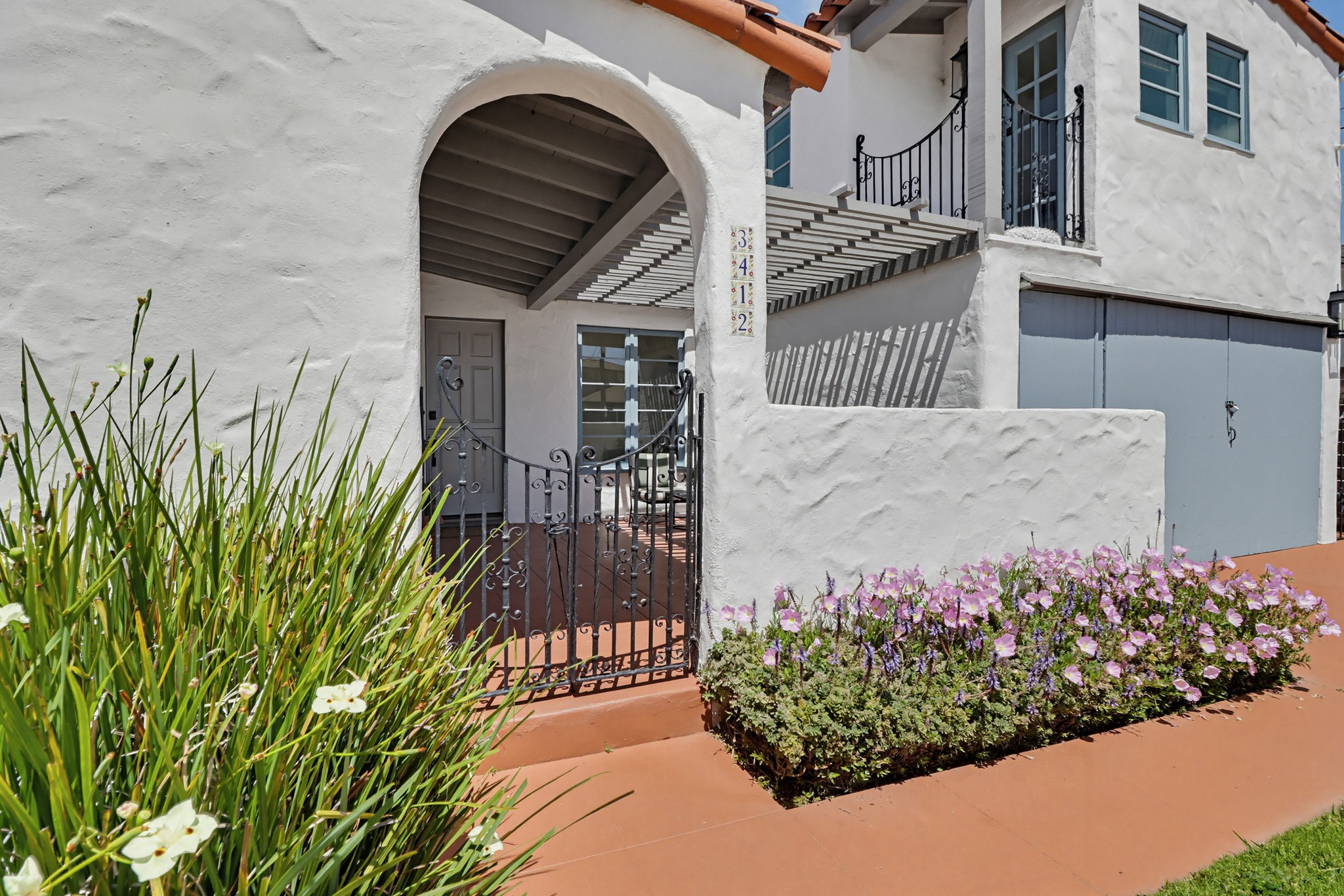 Virtual tour photo 7 of 72 for 3412 Russell St
