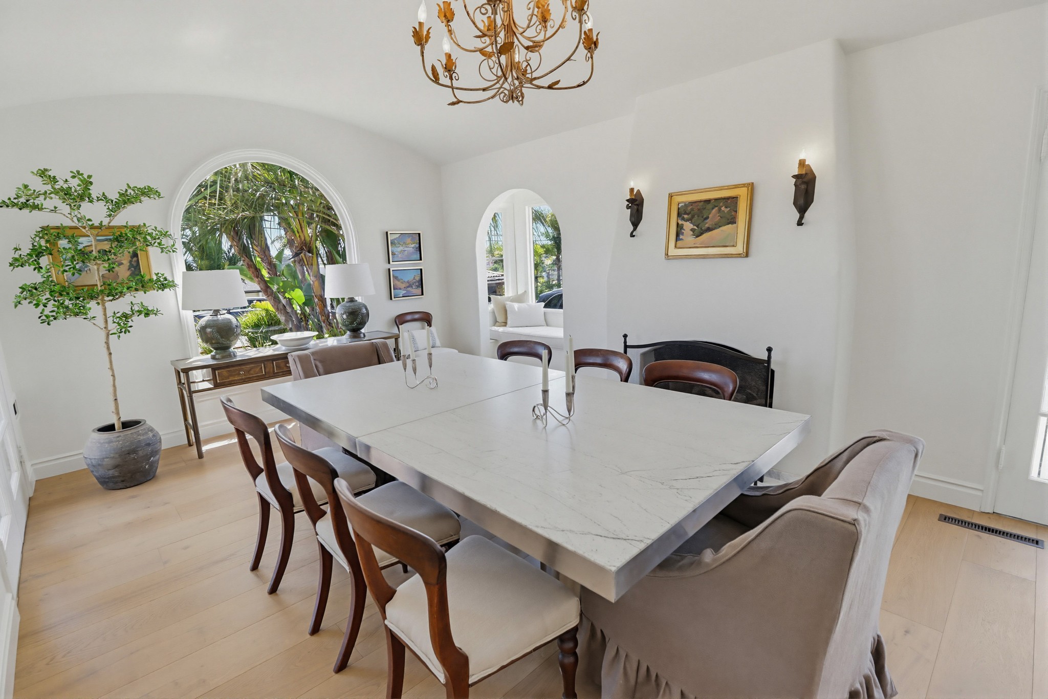 Virtual tour photo 17 of 72 for 3412 Russell St