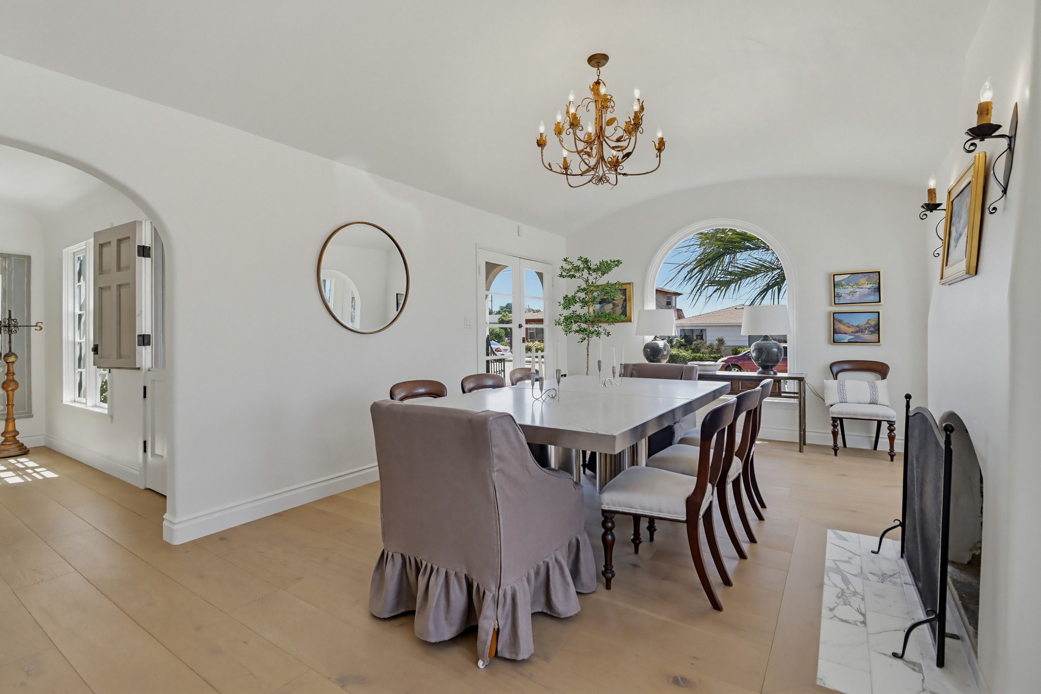 Virtual tour photo 18 of 72 for 3412 Russell St