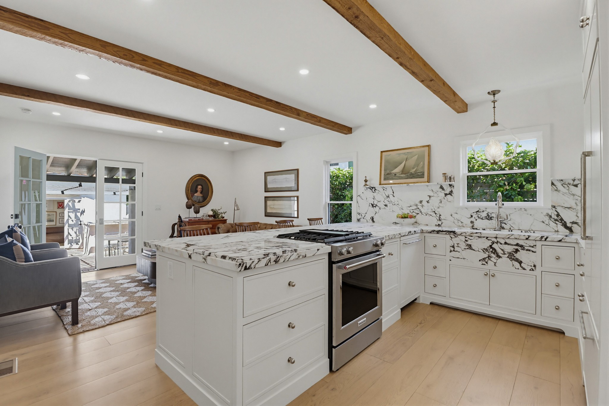 Virtual tour photo 21 of 72 for 3412 Russell St