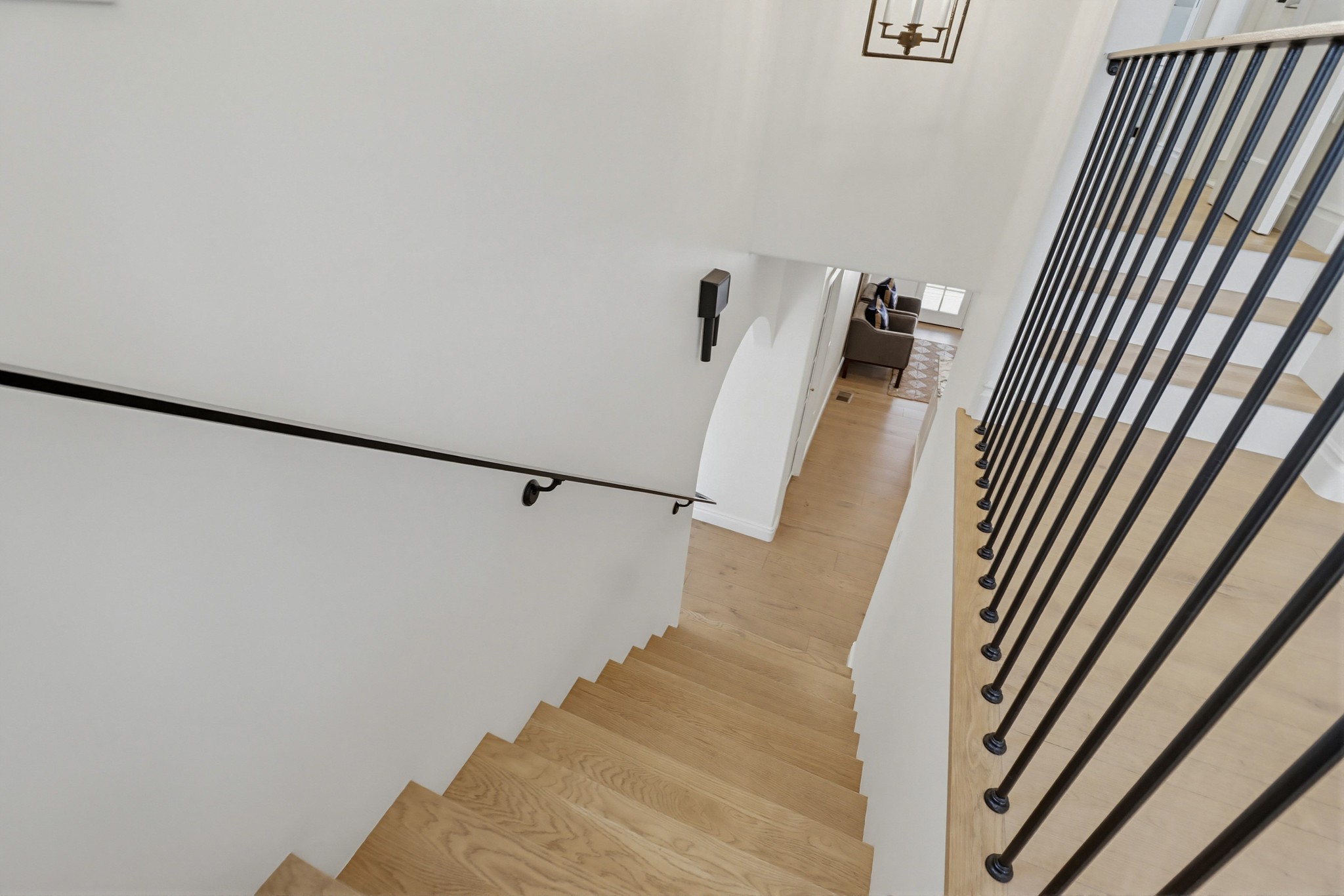 Virtual tour photo 41 of 72 for 3412 Russell St