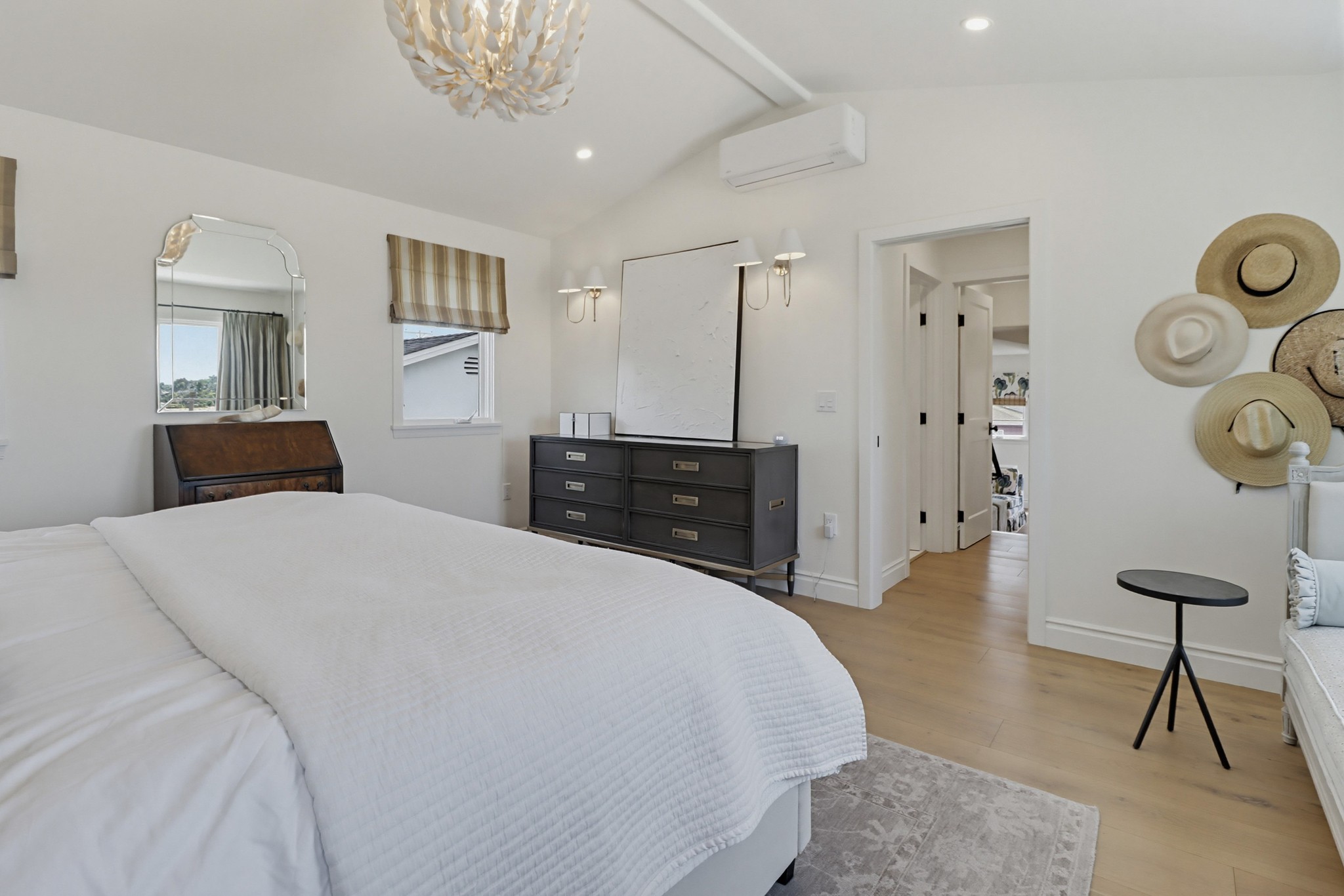 Virtual tour photo 54 of 72 for 3412 Russell St