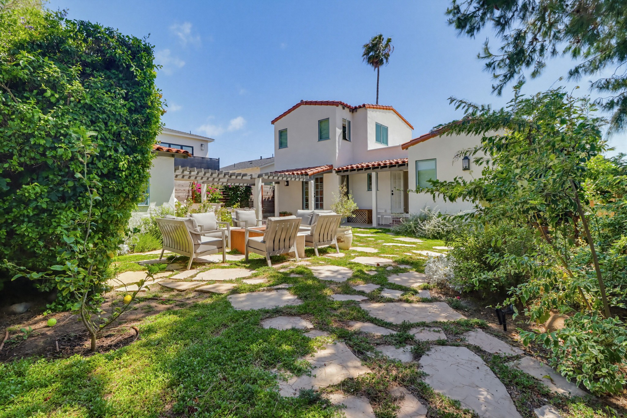 Virtual tour photo 63 of 72 for 3412 Russell St