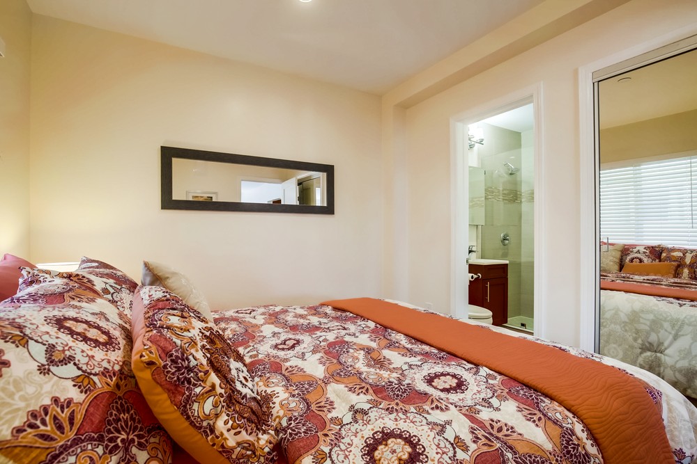 Virtual tour photo 31 of 57 for 3414 Mission Blvd;  Unit 12