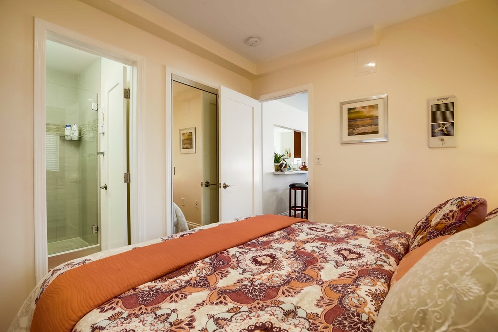 Virtual tour photo 33 of 57 for 3414 Mission Blvd;  Unit 12