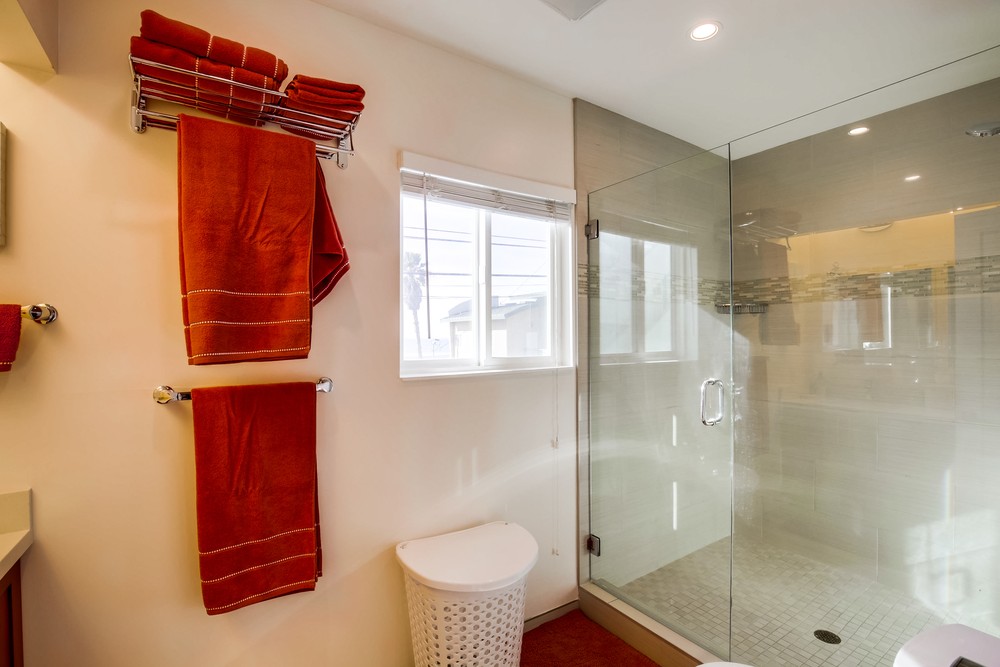Virtual tour photo 40 of 57 for 3414 Mission Blvd;  Unit 12