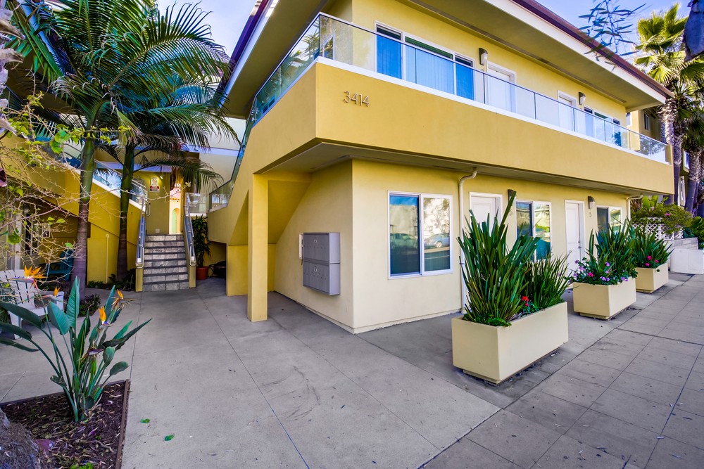 Virtual tour photo 56 of 57 for 3414 Mission Blvd;  Unit 12