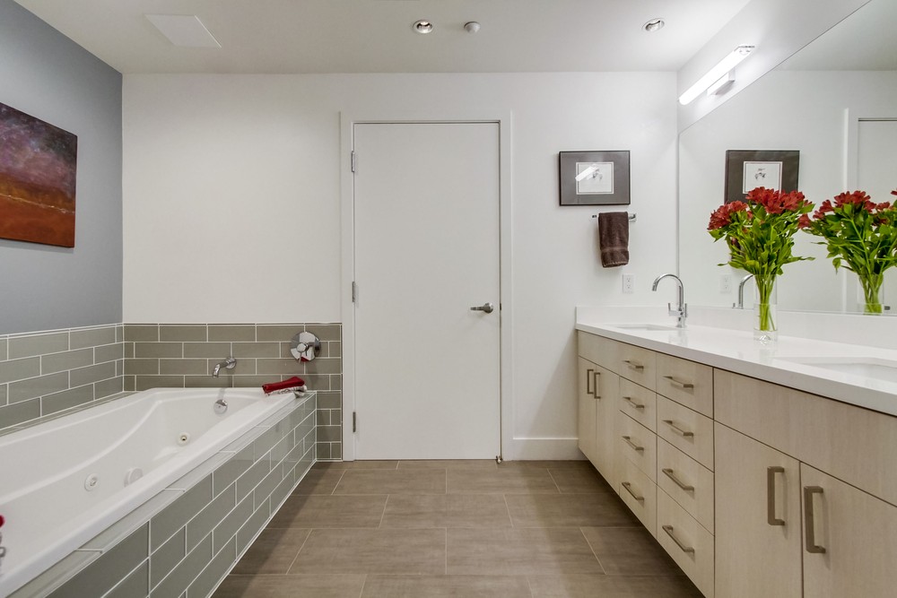 Virtual tour photo 28 of 55 for 3415 Sixth Ave #9