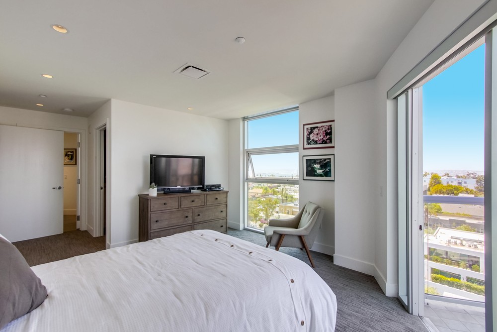 Virtual tour photo 34 of 55 for 3415 Sixth Ave #9
