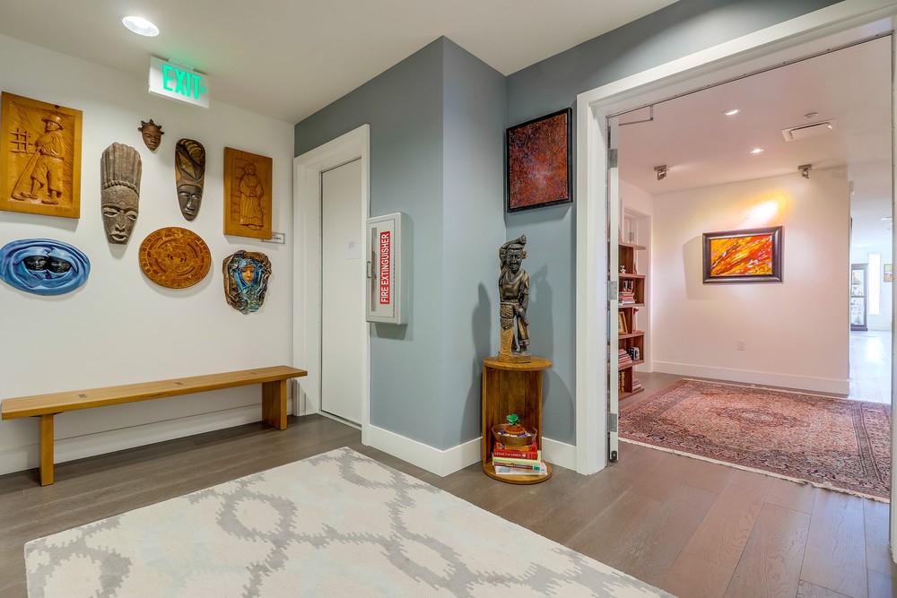 Virtual tour photo 5 of 64 for Park One