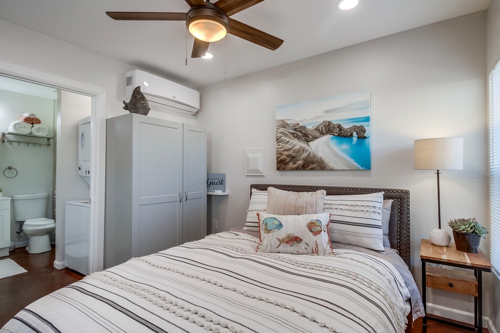 Virtual tour photo 17 of 53 for 3420 Monroe Ave