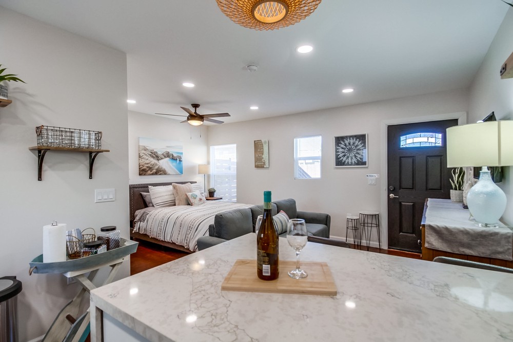 Virtual tour photo 39 of 53 for 3420 Monroe Ave