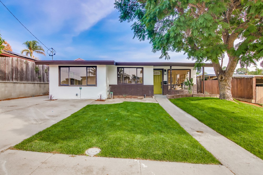 Virtual tour photo 3 of 42 for 3421 60th St