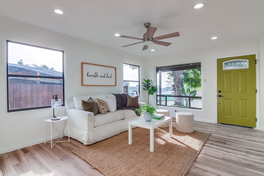 Virtual tour photo 8 of 42 for 3421 60th St
