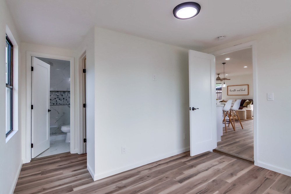 Virtual tour photo 24 of 42 for 3421 60th St