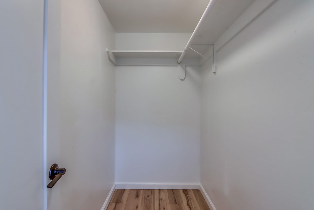 Virtual tour photo 26 of 42 for 3421 60th St