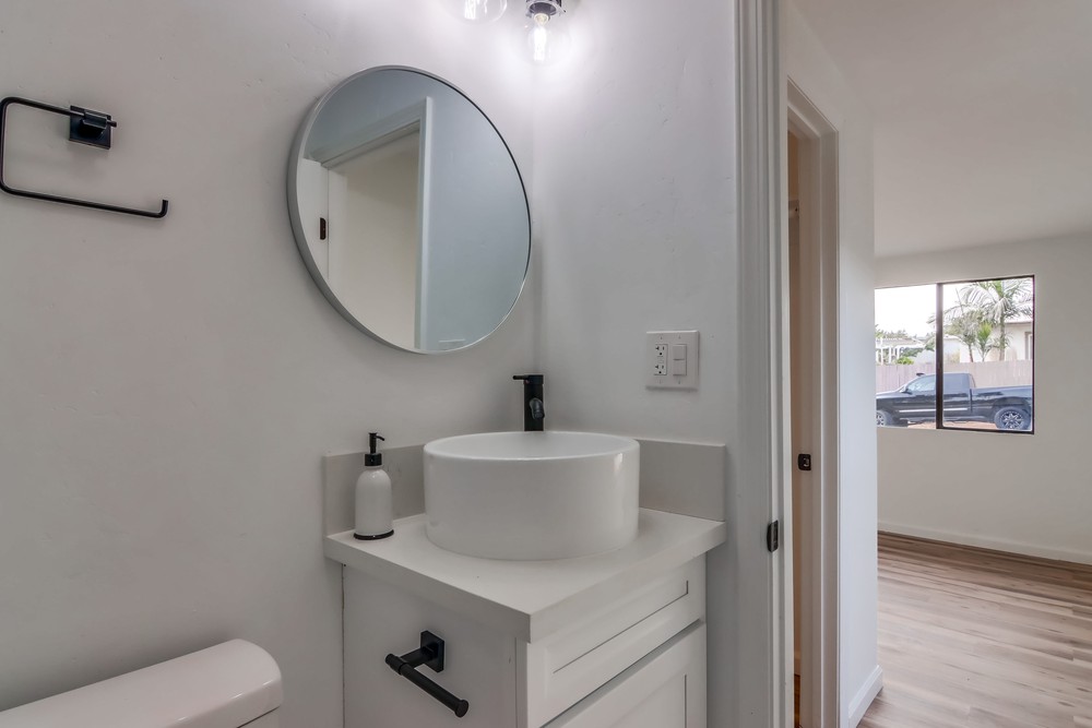 Virtual tour photo 28 of 42 for 3421 60th St
