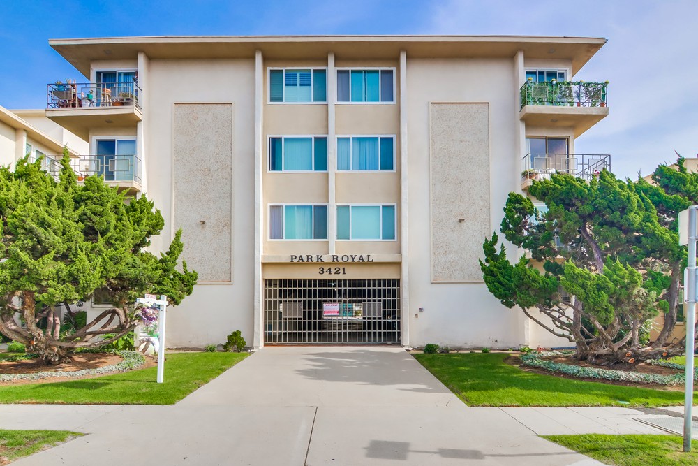 Virtual tour photo 1 of 43 for 3421 Park Blvd