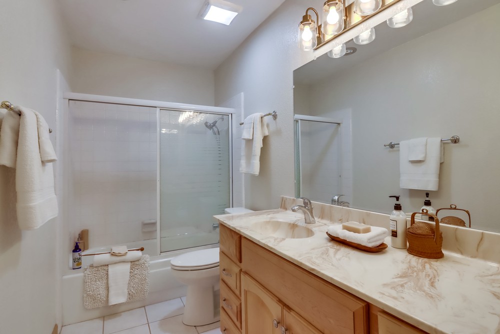 Virtual tour photo 28 of 43 for 3421 Park Blvd