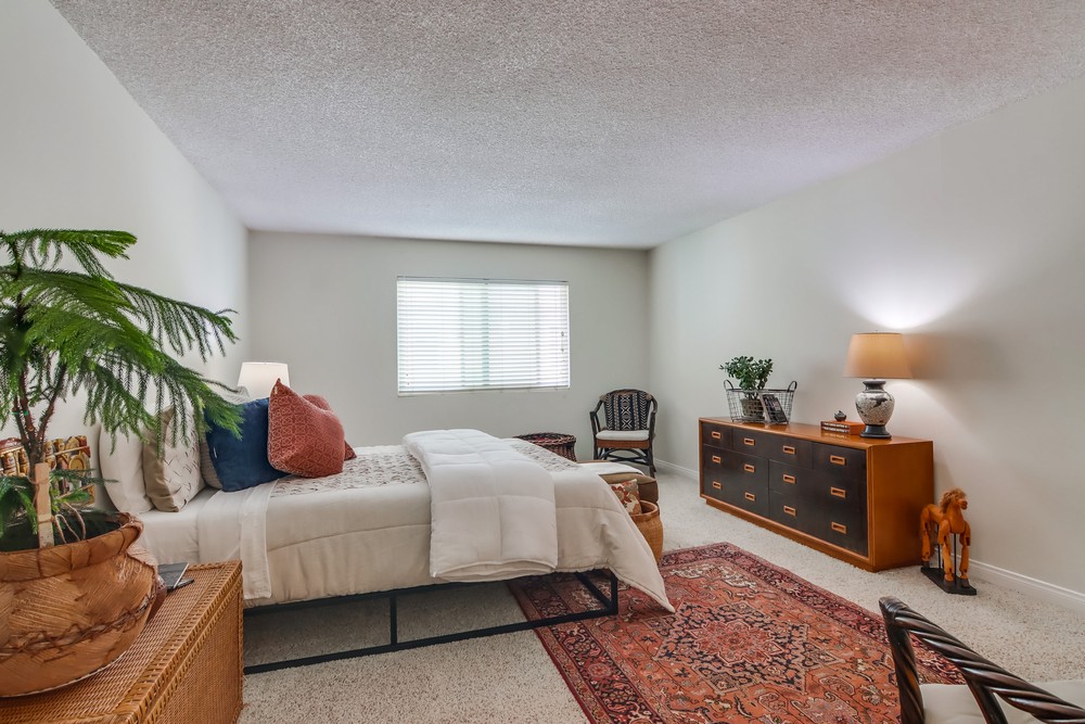 Virtual tour photo 35 of 43 for 3421 Park Blvd