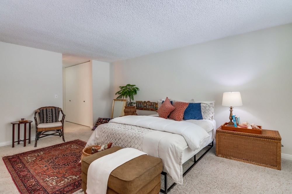 Virtual tour photo 36 of 43 for 3421 Park Blvd