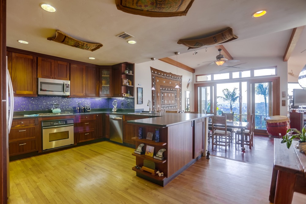 Virtual tour photo 16 of 65 for 3422 Borreson St