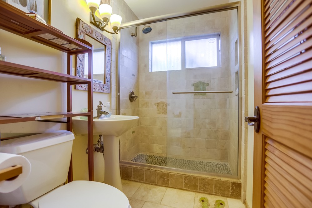 Virtual tour photo 25 of 65 for 3422 Borreson St