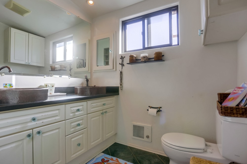 Virtual tour photo 31 of 65 for 3422 Borreson St