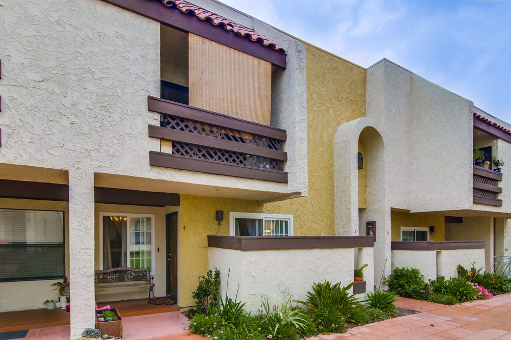 Virtual tour photo 3 of 40 for 3422 Palm Ave UNIT 4