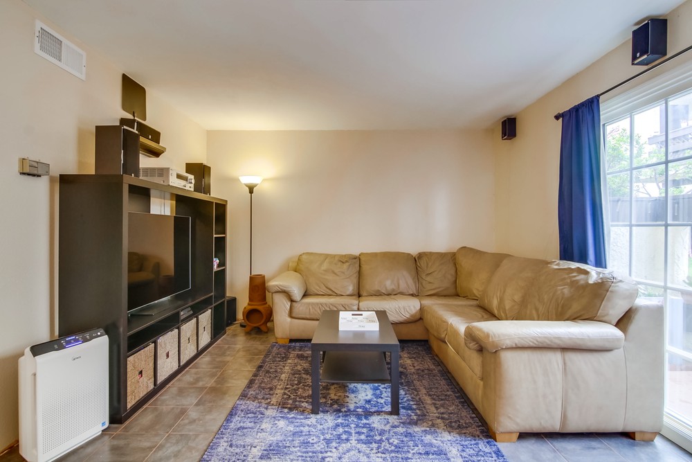 Virtual tour photo 9 of 40 for 3422 Palm Ave UNIT 4