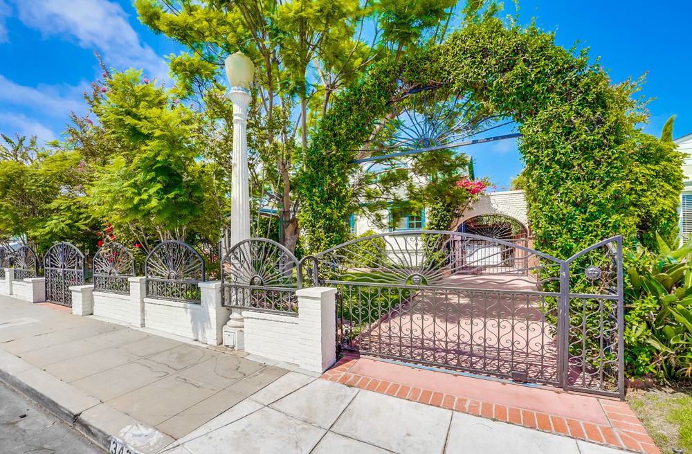 Virtual tour photo 3 of 87 for 3422 Whittier St