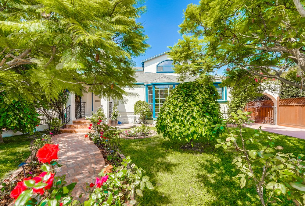 Virtual tour photo 4 of 87 for 3422 Whittier St