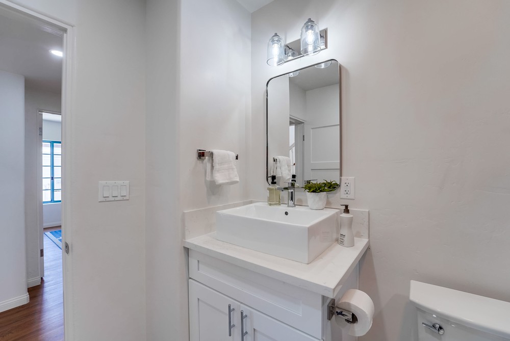 Virtual tour photo 39 of 87 for 3422 Whittier St