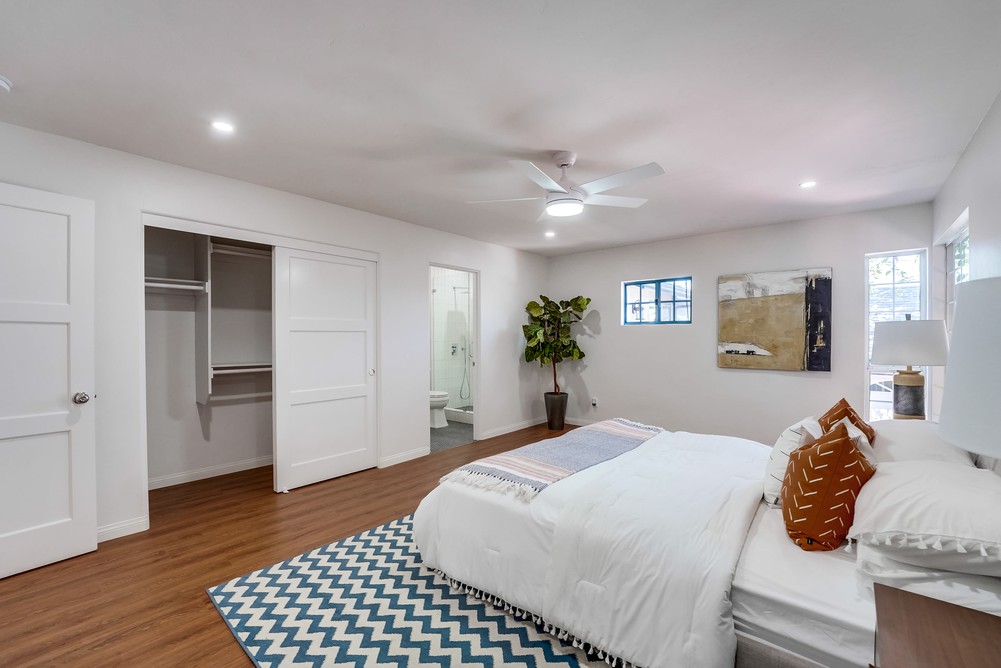 Virtual tour photo 52 of 87 for 3422 Whittier St