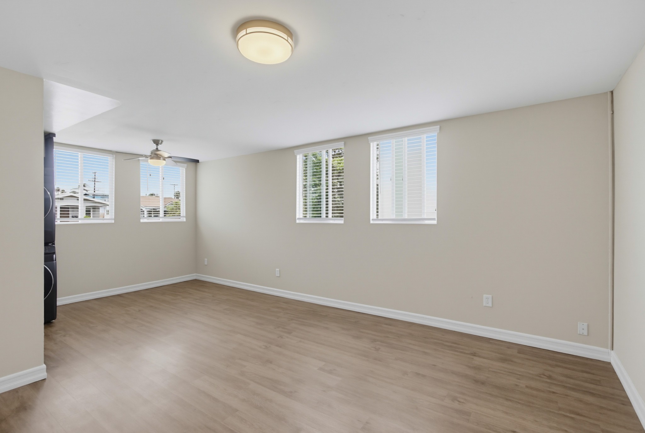 Virtual tour photo 11 of 71 for 3423 Marlborough Ave
