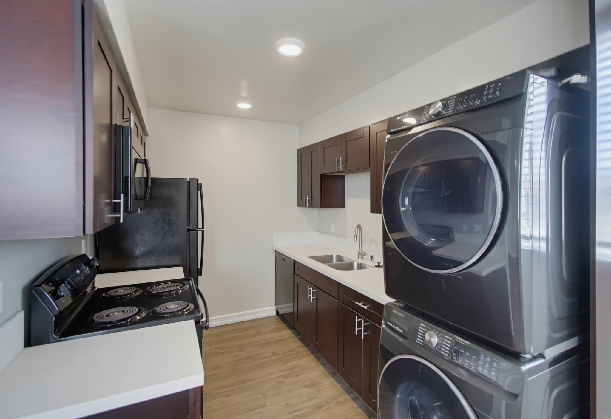 Virtual tour photo 17 of 71 for 3423 Marlborough Ave