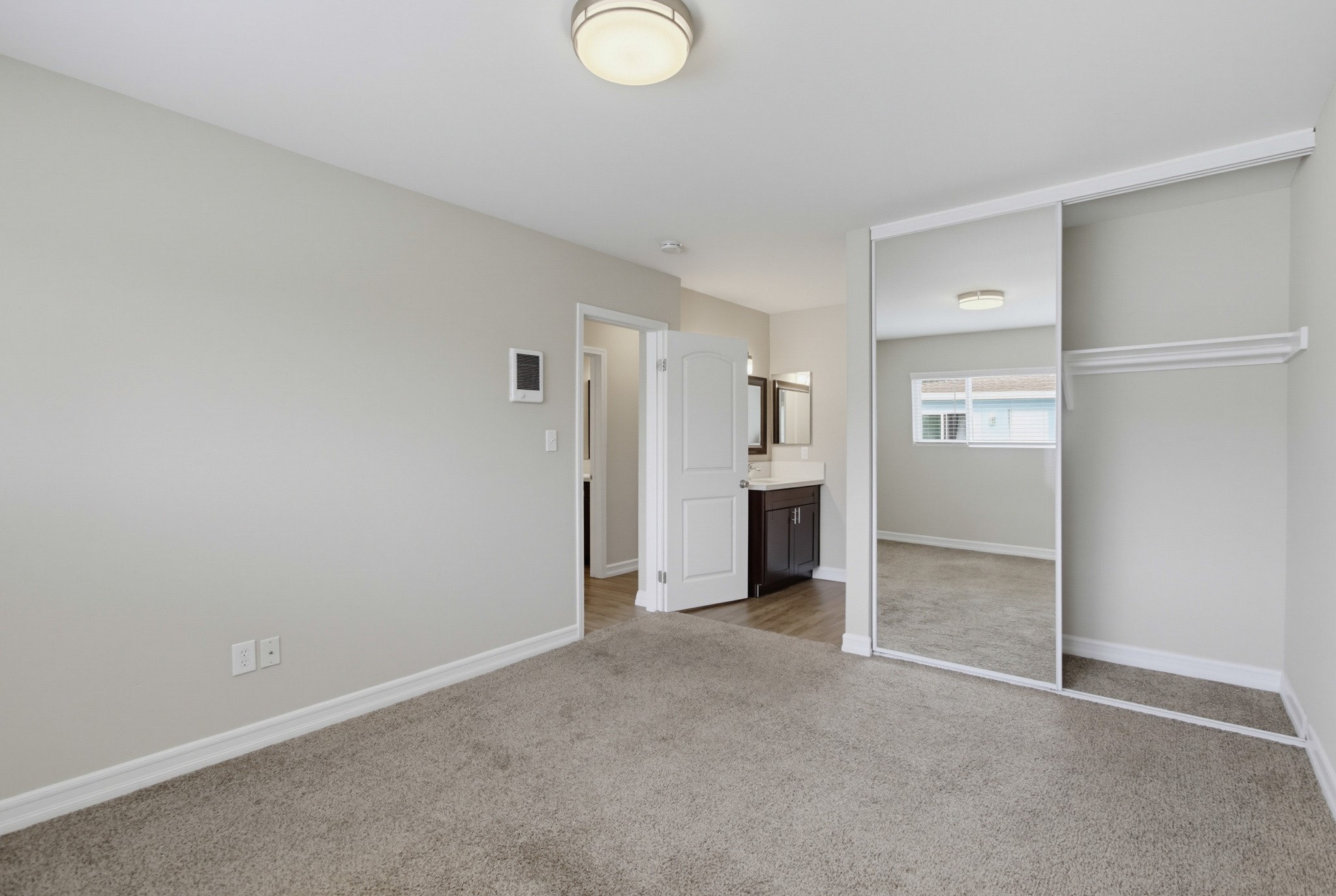 Virtual tour photo 26 of 71 for 3423 Marlborough Ave