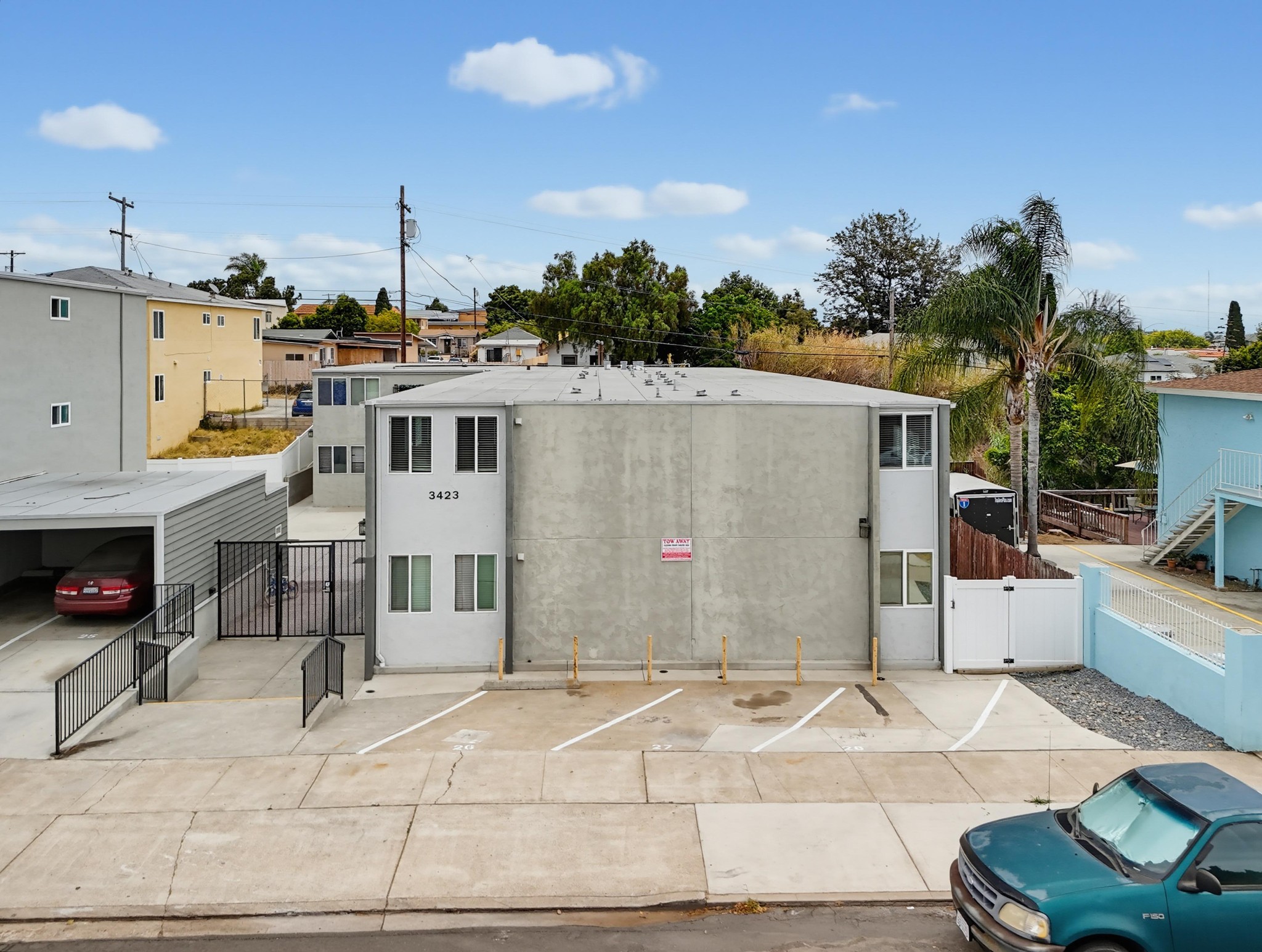 Virtual tour photo 40 of 71 for 3423 Marlborough Ave