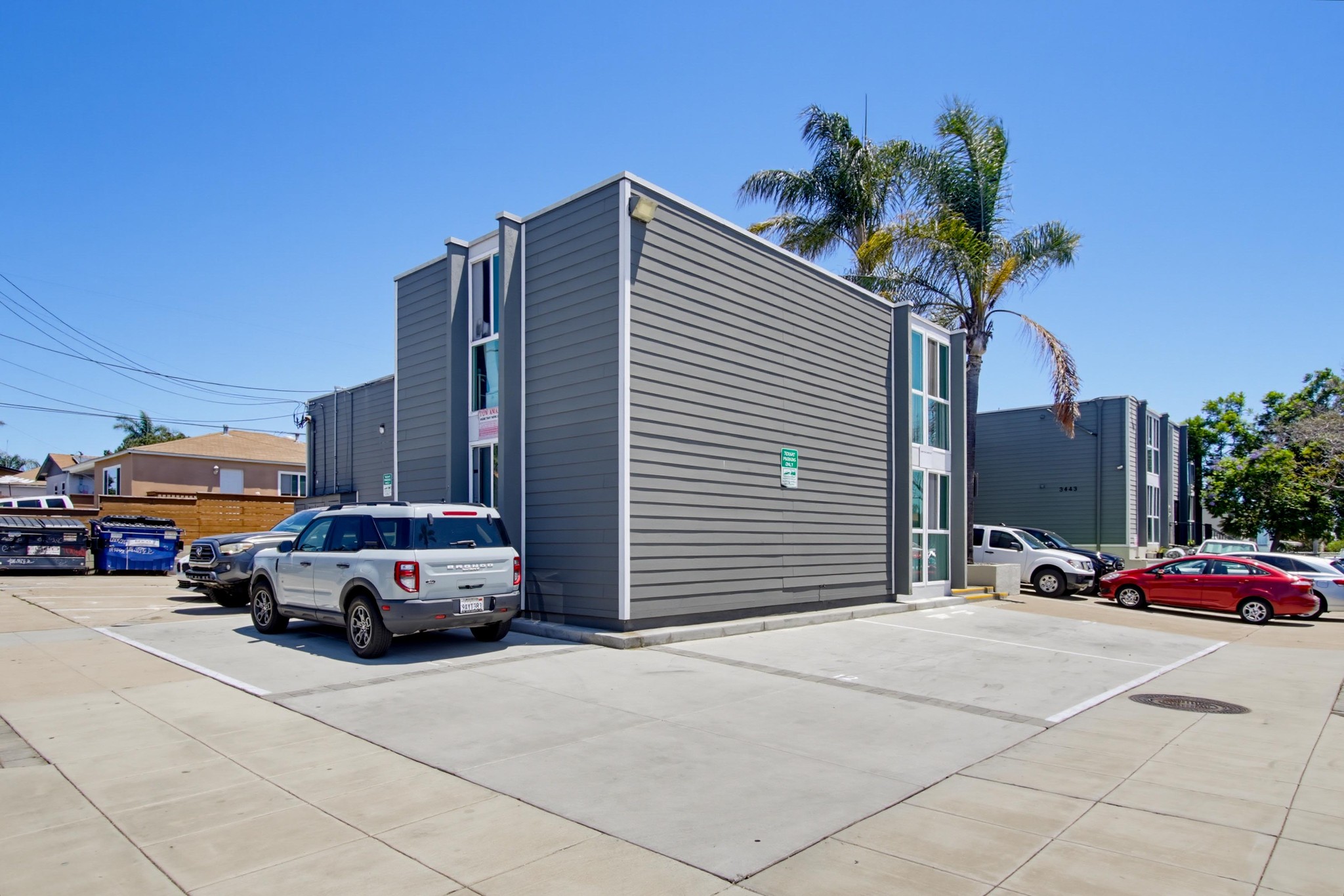 Virtual tour photo 66 of 71 for 3423 Marlborough Ave