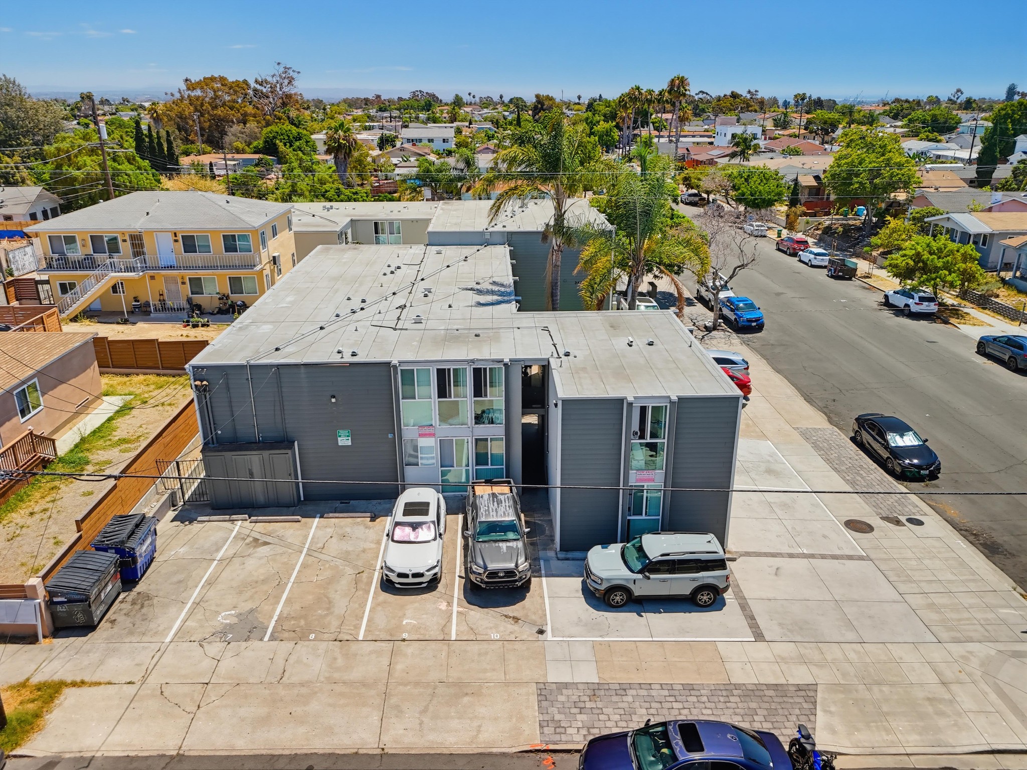 Virtual tour photo 30 of 54 for 3423 Marlborough Ave