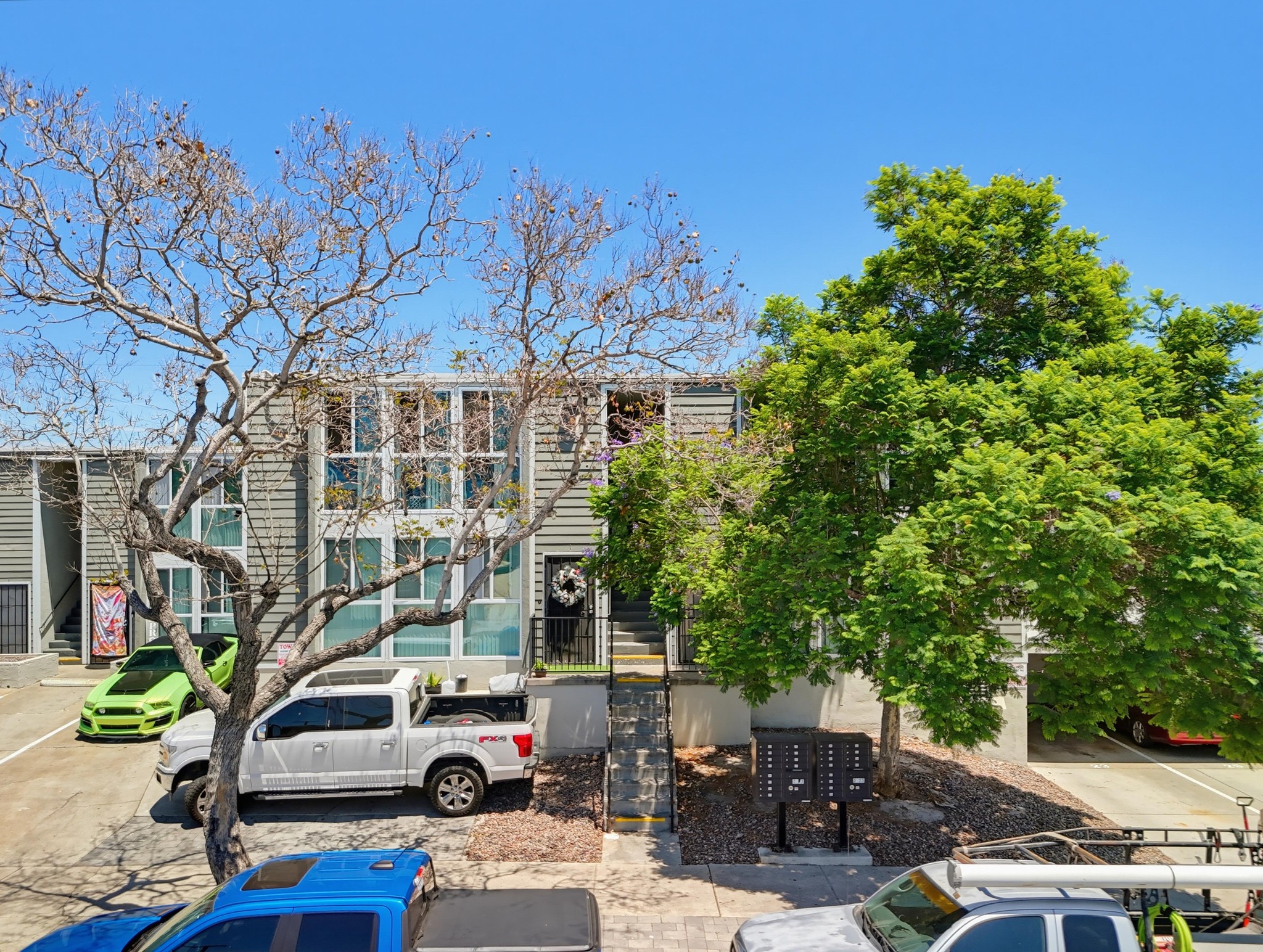 Virtual tour photo 37 of 54 for 3423 Marlborough Ave