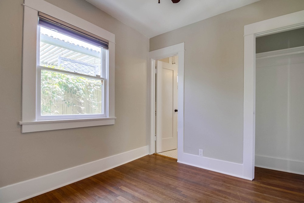 Virtual tour photo 32 of 46 for 3423 Monroe Ave