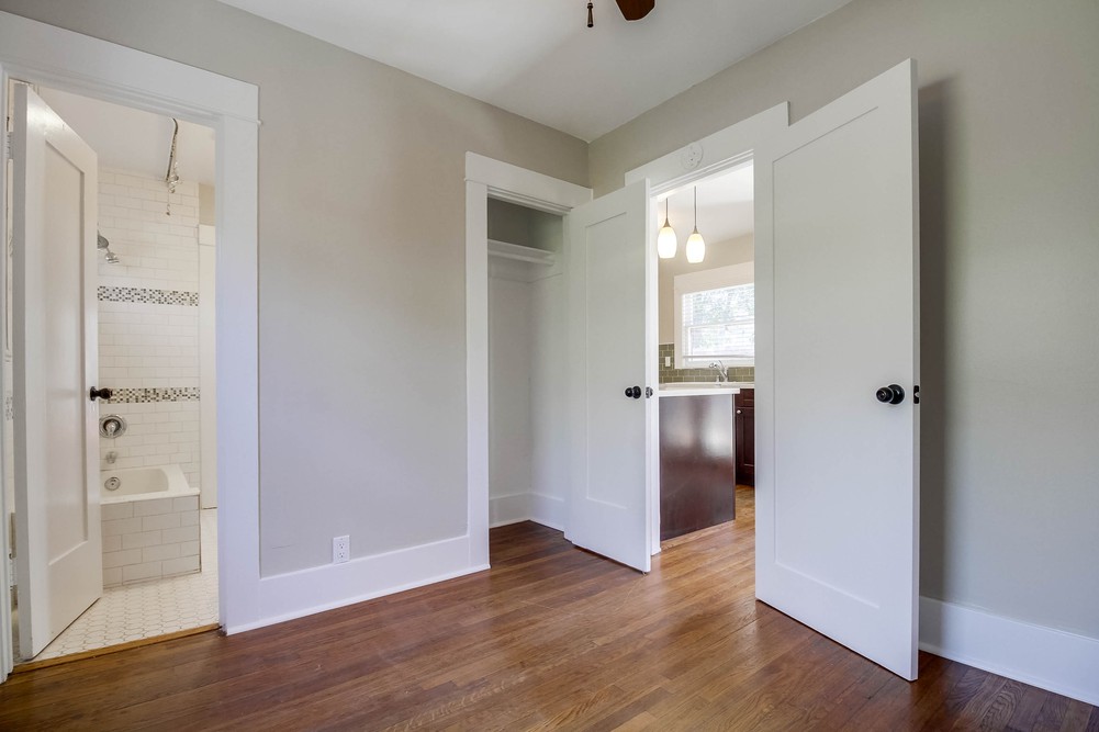 Virtual tour photo 33 of 46 for 3423 Monroe Ave