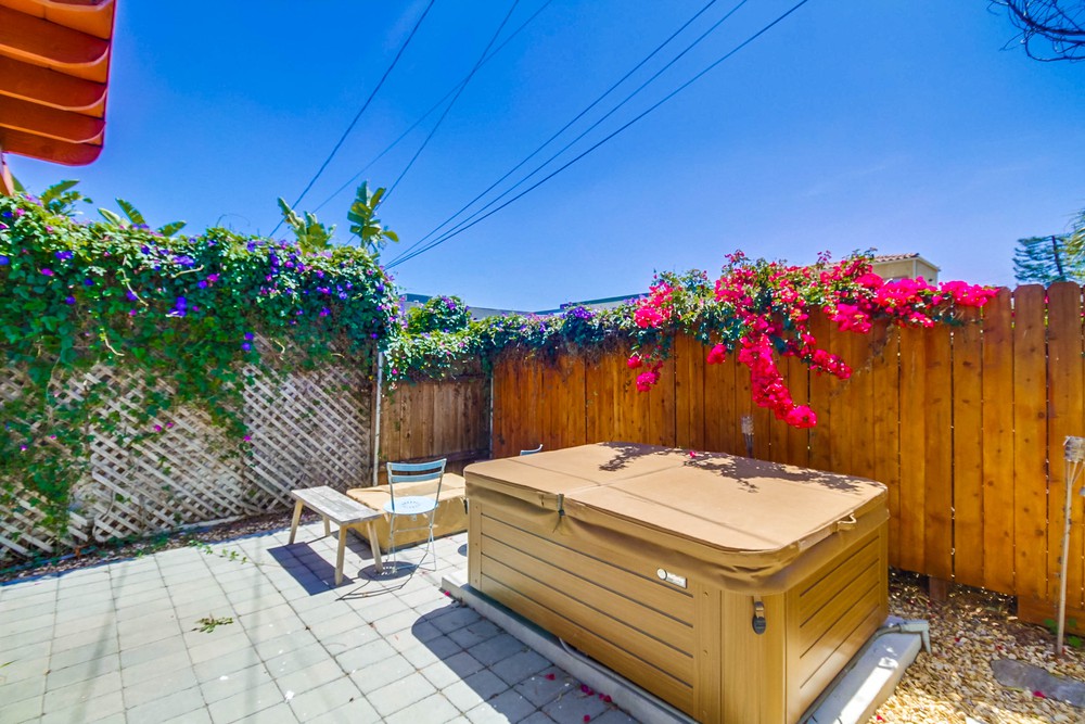 Virtual tour photo 37 of 46 for 3423 Monroe Ave
