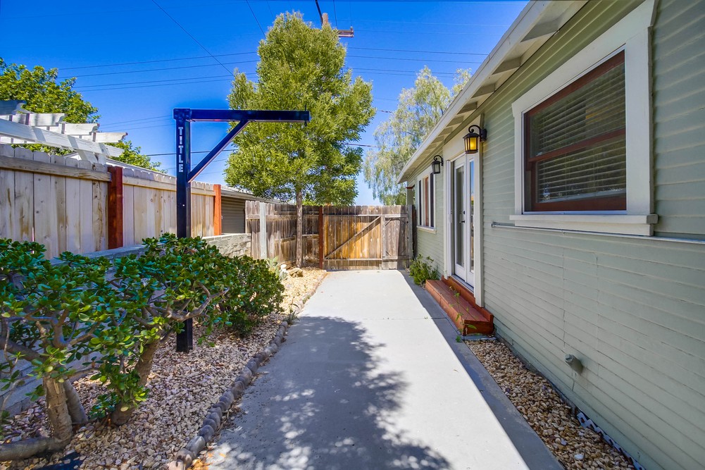 Virtual tour photo 45 of 46 for 3423 Monroe Ave