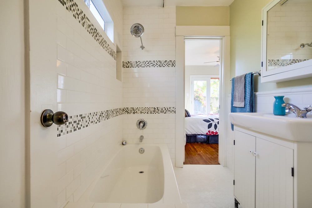 Virtual tour photo 30 of 39 for 3423 Monroe Avenue